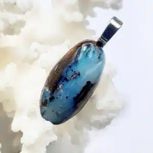 OPALE BOULDER BLEUE (Australie) montée en pendentif