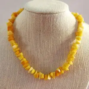 AMBRE jaune - Très beau collier de 55 cm de longueur