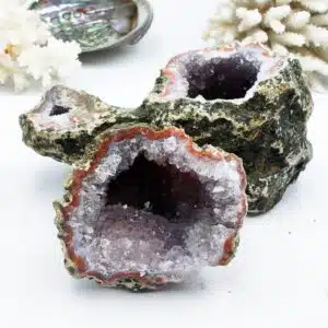 AMETHYSTE Géode brute entière du Maroc - 756 grs