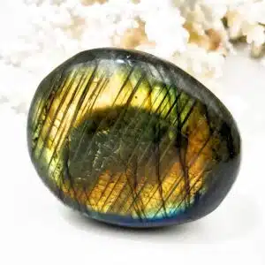 LABRADORITE Bleue côté Face et Dorée côté Pile - Très joli galet de 7 cm