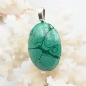 MALACHITE - Joli pendentif de 17,4 grammes