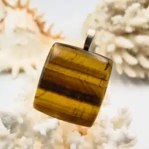 ŒIL DE TIGRE -  Très beau pendentif de forme rectangulaire