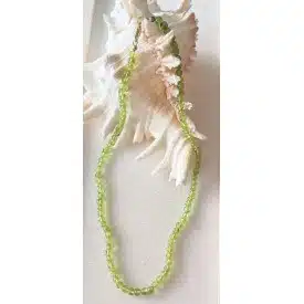 PERIDOT - Joli collier de perles rondes de 4 mm