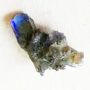 TANZANITE naturelle - Cristal Brut - 1.63 grs - collection ou montage bijou