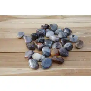 AGATE DU BOTSWANA grise - Pierre roulée - 2 à 3 cm - 8 à 11 grs