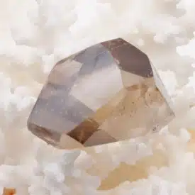 QUARTZ ENFUME - Belle pointe de cristal taillé de 27 grs