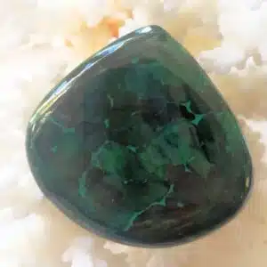 MALACHITE - Beau cabochon de 26.7 grammes - montage bijou