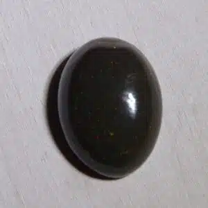 OPALE PRECIEUSE NOIRE (Welo - Ethiopie) - Cabochon ovale monté en Pendentif  - 17.1 carats