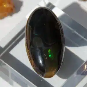 OPALE PRECIEUSE NOIRE (Welo - Ethiopie) - Très beau cabochon Ovale - 20.1cts - Montage Bijou