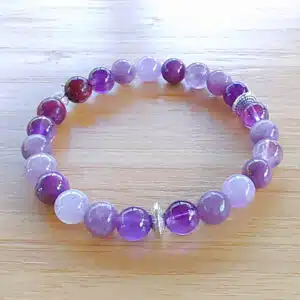 CREATIVITE et SPIRITUALITE - Bracelet Création en perles de 8 mm avec mix perles d'Améthyste, Lépidolite, Phosphosidérite