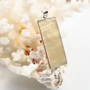 NACRE - Très joli plaque rectangulaire monté sur Pendentif Argent 925/1000