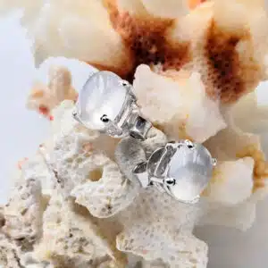 PIERRE DE LUNE blanche - Cabochon ovale monté en Boucle d'oreilles sur Argent 925/1000