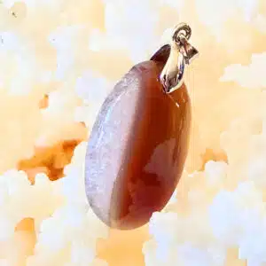 AGATE DU BOTSWANA rouge - Joli pendentif de forme ovale