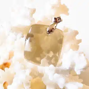 QUARTZ ENFUME - Joli pendentif de forme carré