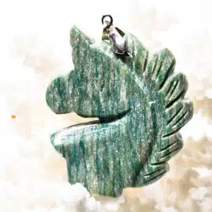 AMAZONITE - Très joli Pendentif sculpté en Tête de cheval