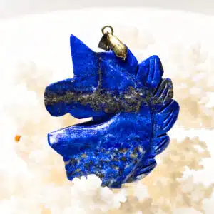 LAPIS LAZULI - Superbe pendentif sculpté en Tête de cheval