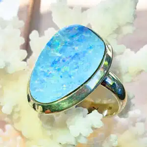 OPALE BOULDER BLEUE dans sa Matrice (Australie) - Bague Argent 925/1000 réglable