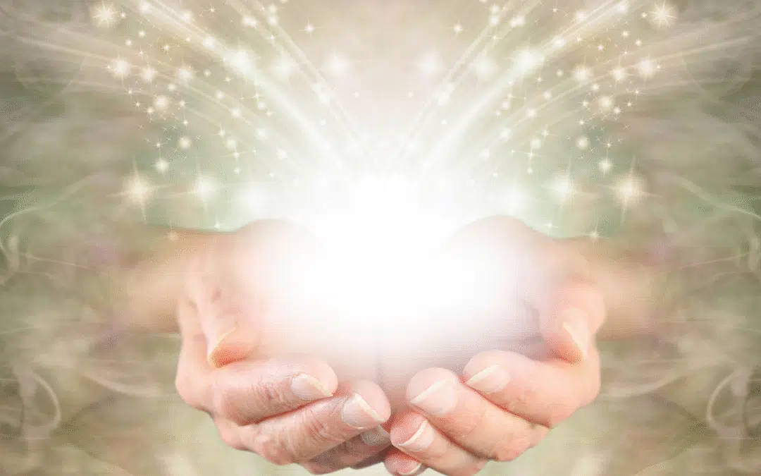 En présentiel ou à distance : pourquoi et comment les soins énergétiques fonctionnent-ils avec la lithothérapie ?