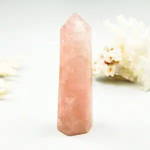 QUARTZ ROSE - Beau prisme de 12 cm et 206 grs